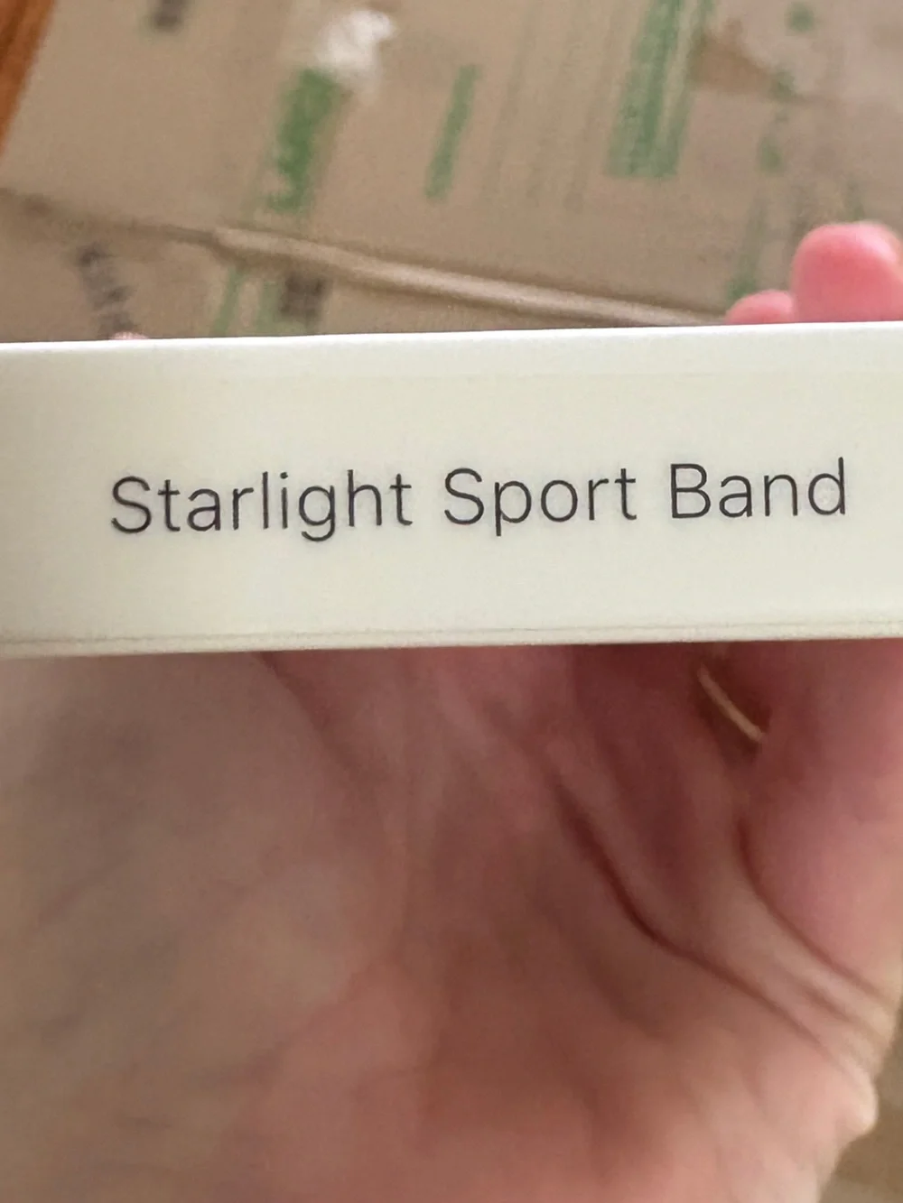 Apple Starlight Silicone Apple Watch Band and Charger